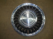 1967 67 1968 68 Ford Thunderbird Hubcap Rim Wheel Cover Hub Cap 15 Oem Used 633