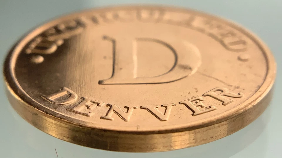 United States Mint Treasury Uncirculated Denver Token HH194 - Image 3 of 4