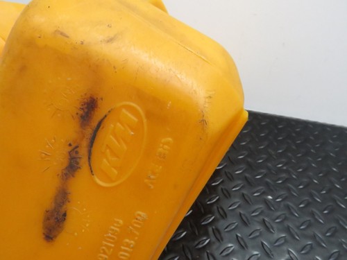 96 97 KTM 125 EXC KTM 125EXC OEM GAS TANK FUEL TANK NO LEAKS 5020701370002  1997 - Picture 13 of 14