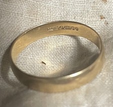 Simple 18ct Gold Wedding Band -2g
