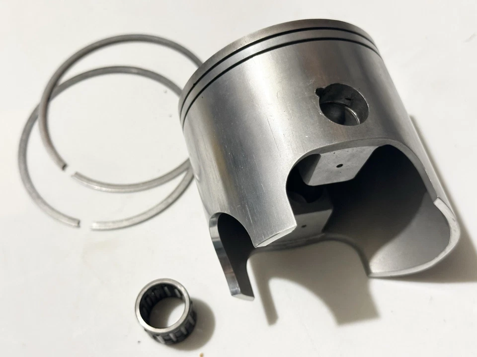 YZ490 Wiseco - 546M08850 - Pistón 1,50 mm de gran tamaño a 89,93 mm Foto 3 de 4