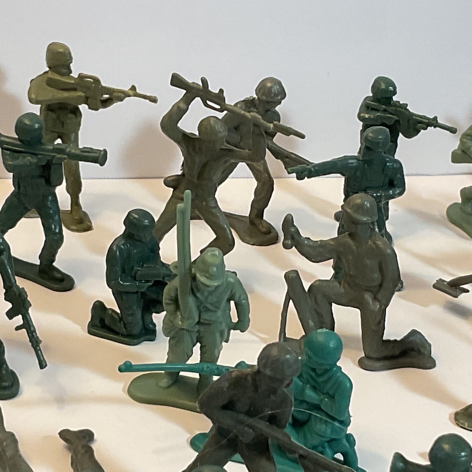 Army Men Soldiers 2" Tall Plastic Figures Green & Gray Mixed Lot of 40