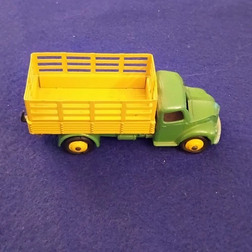 Dinky Toys No. 343 Dodge Farm Produce Truck