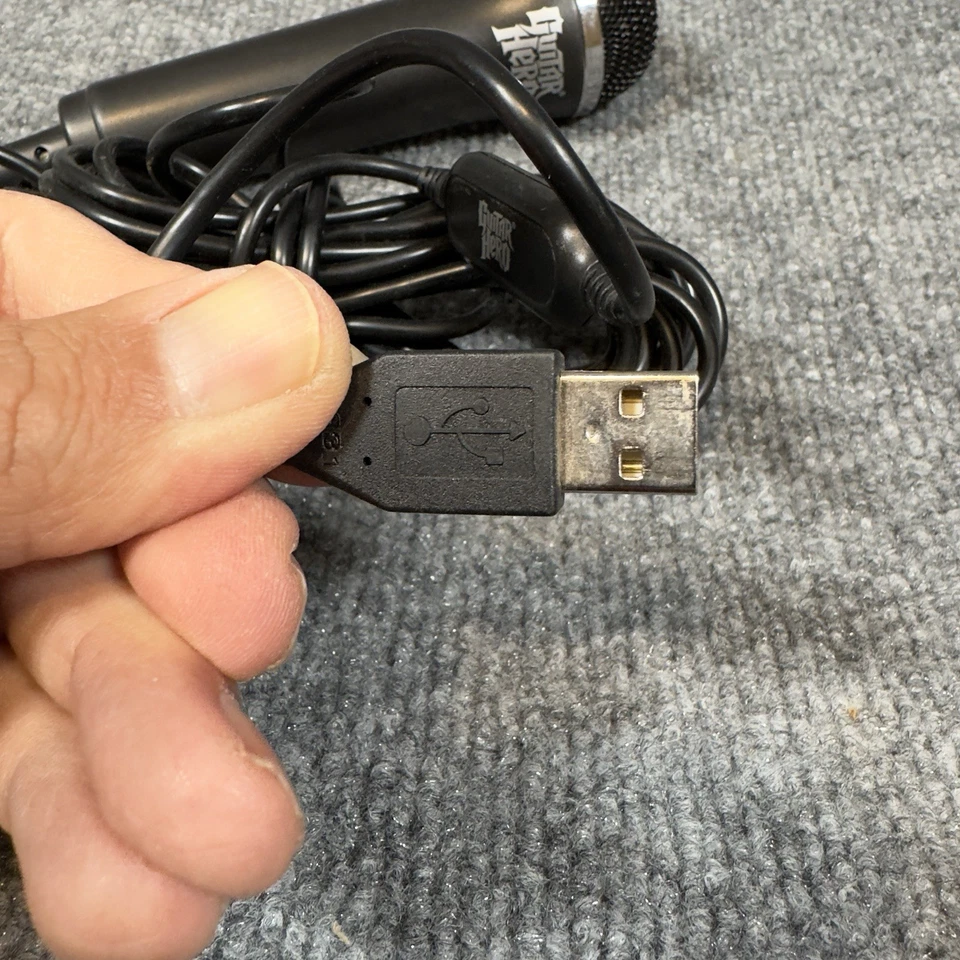 Rock Band Guitar Hero USB Microphone PS2 PS3 XBOX 360 Wii U Logitech E-UR20 EUC - Image 2 of 4