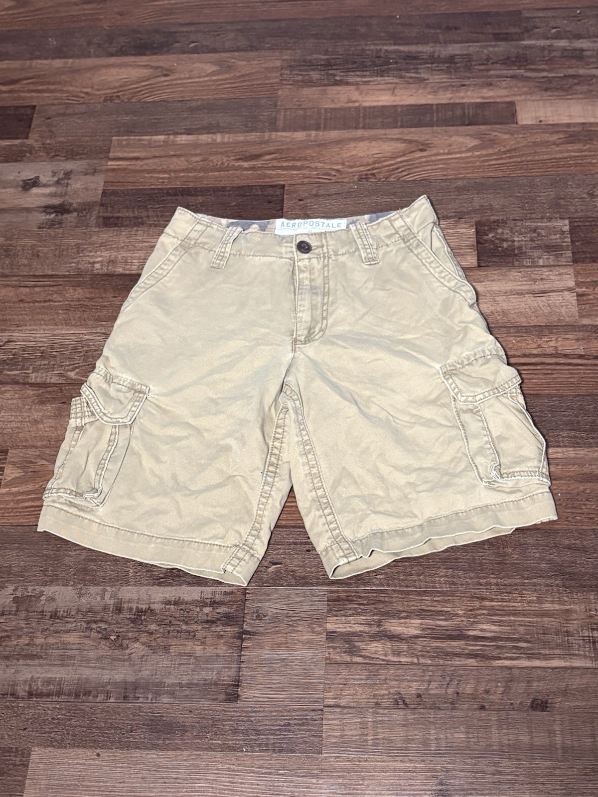 Aeropostale Shorts Mens 27 Beige Heavyweight Cargo Pockets Baggy Y2K Retro