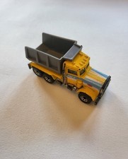 Matchbox 1981 Peterbilt Yellow Pace Dump Truc...