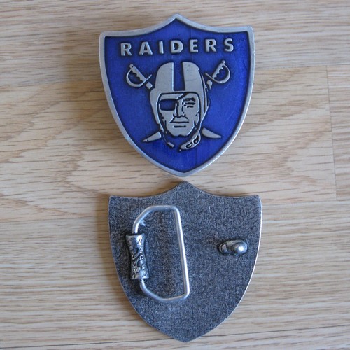 Raiders Oakland football belt buckle (choice colors) eBay