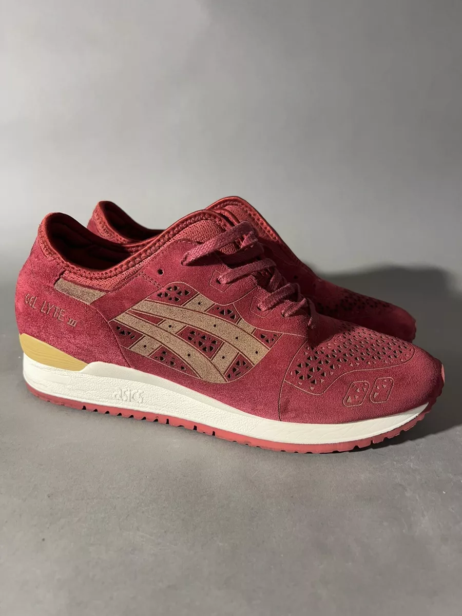 Asics burgundy outlet