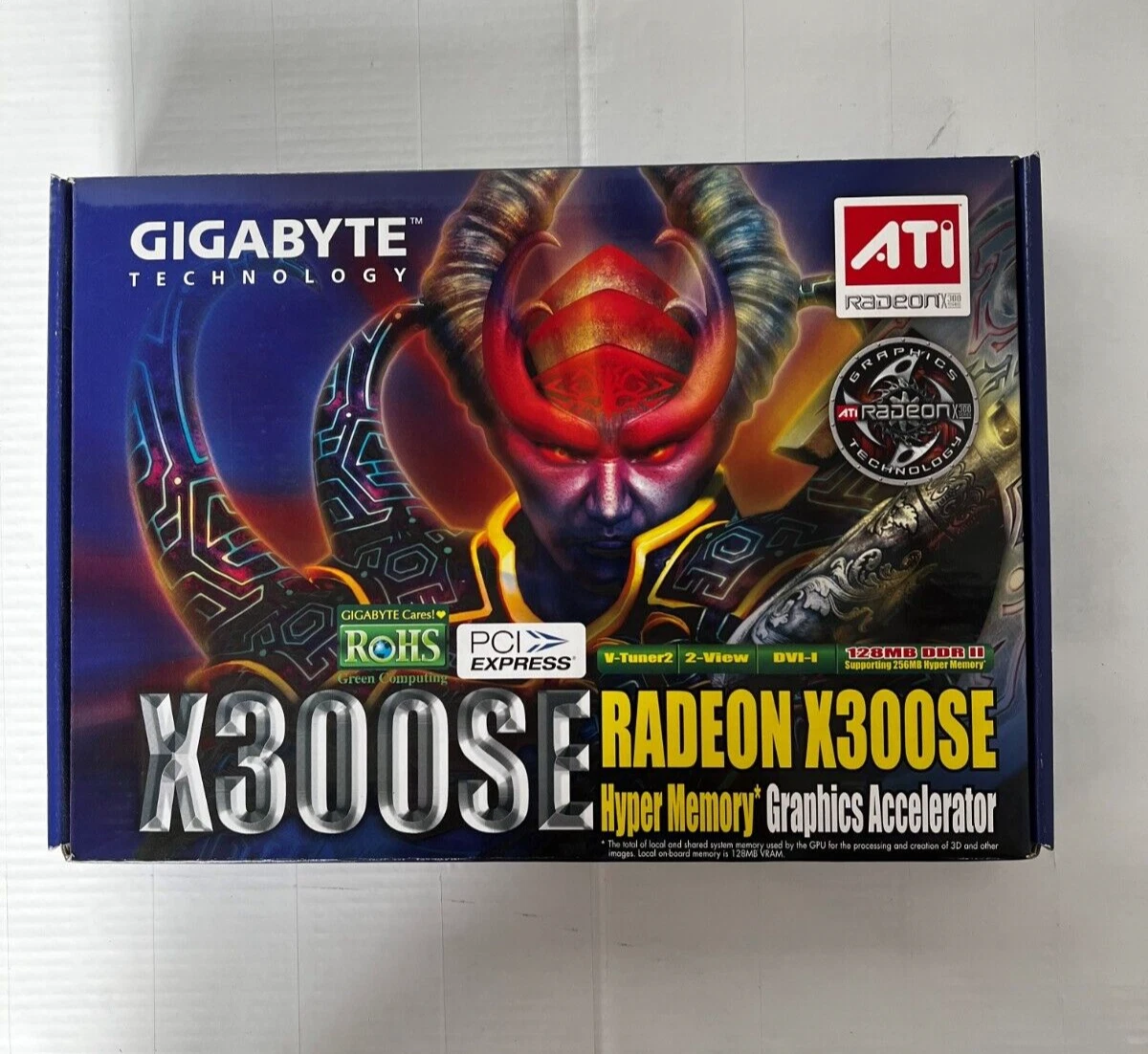 Stealth Ati Radeon X300SE Pcie Hypermémoire 128 Mo avec Dvi/tv-Out