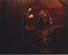 Elle Fanning Neon Demon Autographed Signed 8x10 Photo COA #6