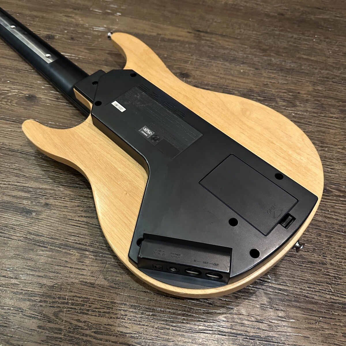 YAMAHA　エレキ　EZ-EG YAMAHA EZ-EG Electronic Acoustic Guitar Japan EZEG 6 String