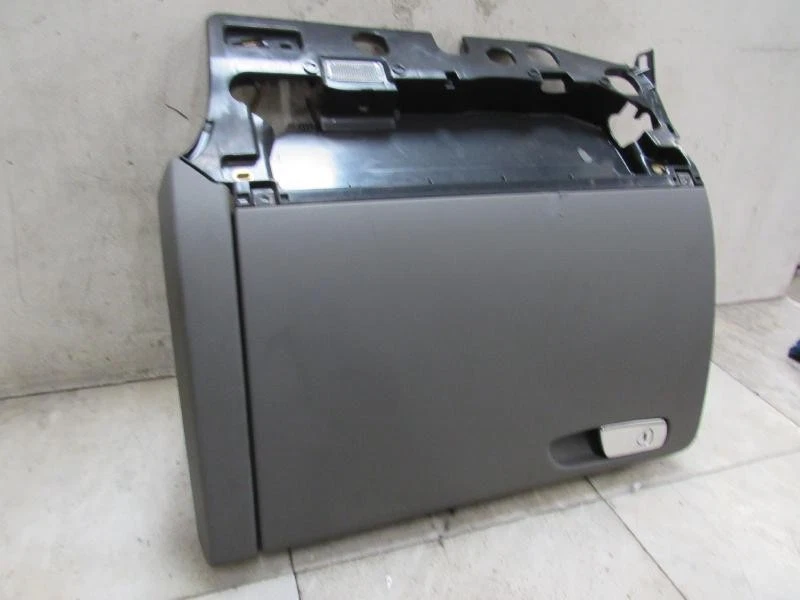 GLOVE BOX 12 13 14 15 16 17 AUDI A5 - Image 3 of 4