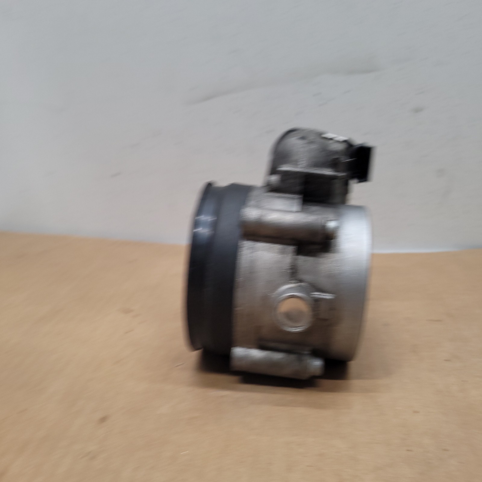 Maserati Quattroporte 2005-2008 Throttle body P/N 0280750101