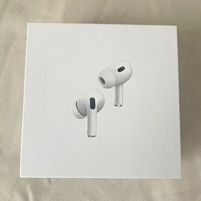 Apple AirPods Pro (2nd Gen) In-Ear Earbuds Bluetooth MagSafe USB-C White