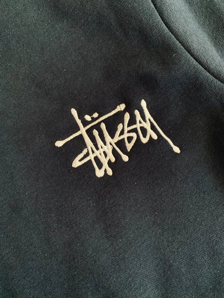 🔥 Sweat à capuche Stüssy noir taille S - Photo 3/4