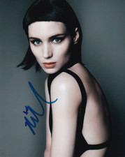 ROONEY MARA signed autograph 20x25cm GIRL WITH DRAGON TATTOO in person autograph
