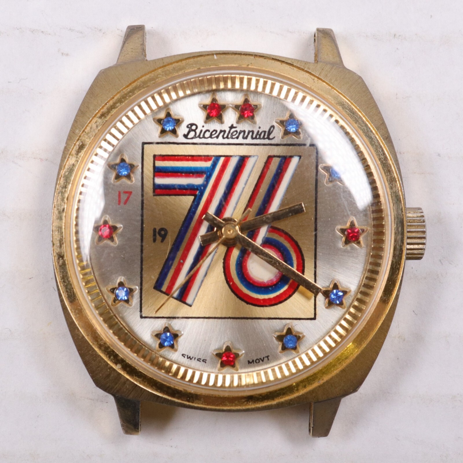 Vintage Bicentennial Wind-Up Men’s Watch Pre-Owned Non-Functional 00-#22