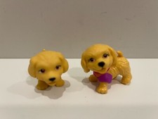 2 Barbie Cucciolo Scuola Nuoto Piscina Taffy Nuoto Cane Golden Retriever