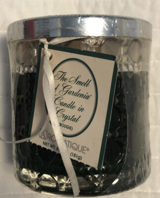 Aromatique  The Smell Of Gardenia 6.4 Oz Candle In Crystal  Glass Container.