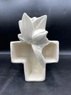 NM NELSON McCOY POTTERY WHITE CROSS LILY BUD PLANTER