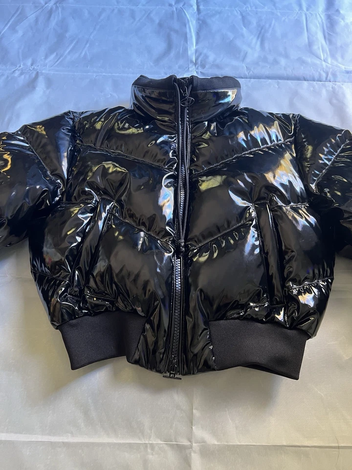 Chaqueta acolchada Diesel W Crema plumón/pato forrada con plumas para mujer talla pequeña negra Foto 2 de 4
