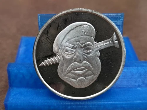 Vintage Saddam Hussein Desert Storm 1 Ounce .999 Silver Round