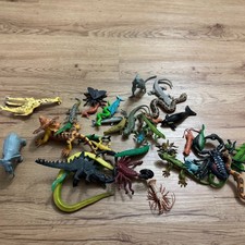 Vintage Plastic Toys Animal Figures Giraffe Donkey Dinosaur Bundle Lot