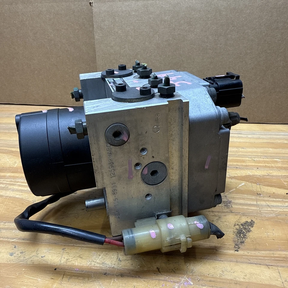 Módulo de freno antibloqueo bomba ABS Land Rover Discovery 1999-2004 OEM 4784070200 Foto 4 de 4