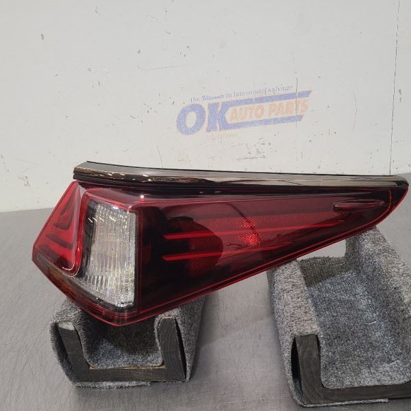 19 2019 LEXUS ES350 TAIL LIGHT LAMP RIGHT PASSENGER LED