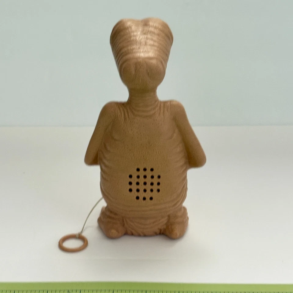 ET Extra Terrestre Alien Corazón Figura Juguete Hablar Tirar Cuerda LJN 8 Pulgadas 1982 Foto 3 de 4