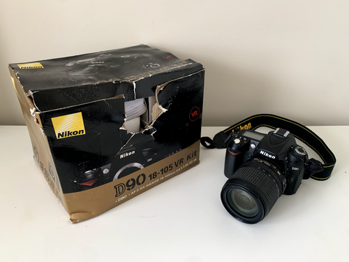 Nikon D90 18-105 VR Kit Camera Zoom Lens Working With Box DSLR Low Shutter Count