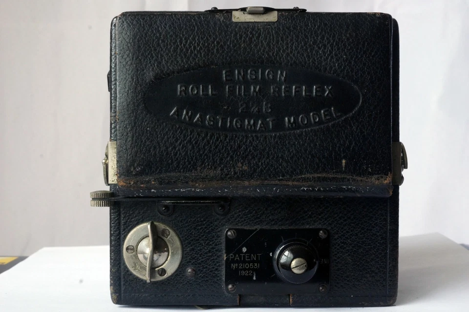 Caja réflex de película Houghton Ensign 120 rollos de 1920 plegable cámara 6x9 funciona bien rara Foto 2 de 4