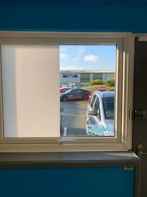 Whiteout Fensterfolie Rolle 100% Privatsphäre PET UV-Schutz Frosted Klar - Bild 1 von 2