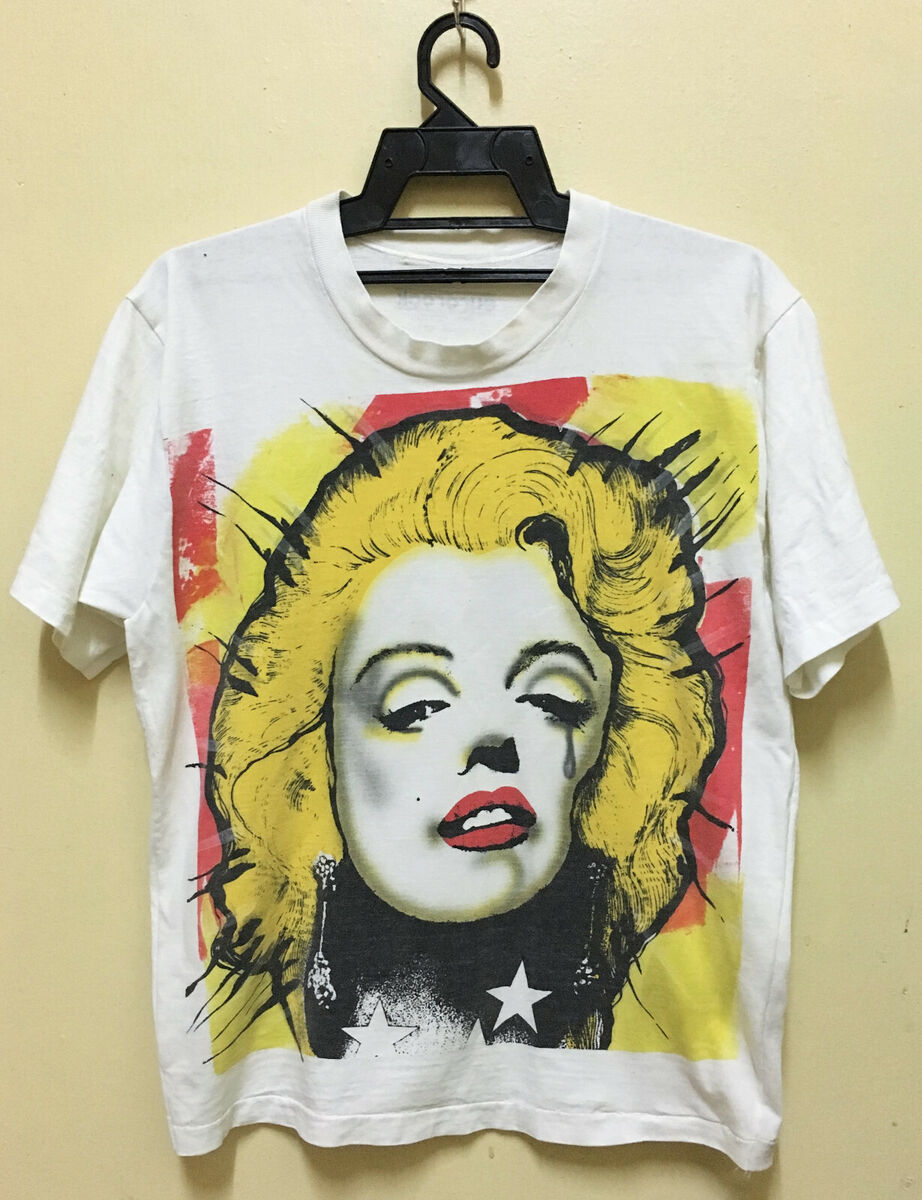 VINTAGE 1980 MARILYN MONROE HAND PRINTED MOVIE T-SHIRT FIFTH VINTAGE 1980 MARILYN MONROE HAND PRINTED MOVIE T-SHIRT FIFTH