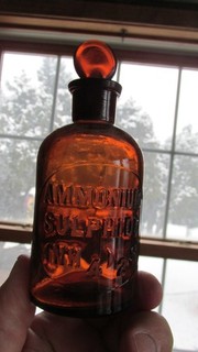 1900's Amber Glass Etched Embossed Assayers Reagent Bottle NH42S Assay & Ore