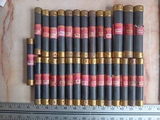 BUSSMAN FUSETRON FRS40 FRS60 FRS25 FRS30 FRS20 ++ MIXED LOT OF 28 - SEE PICS