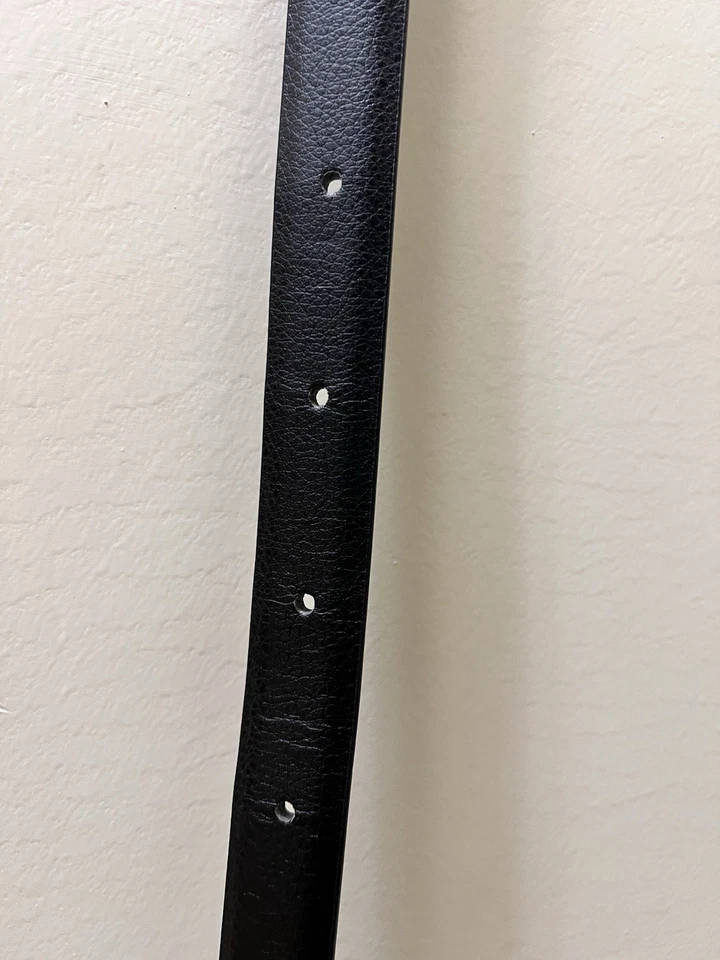 Zara - Cinturón Mujer Cuero Genuino Negro Hebilla Simple Foto 3 de 4