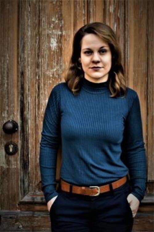 Thumbnail - Madeline Calvelage | Unser Beruf Ist Nicht Das Problem. Es Sind Die