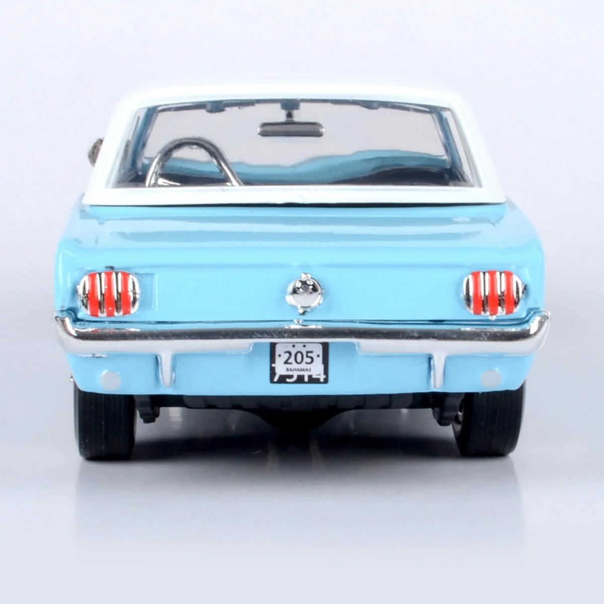 James Bond Ford Mustang Convertible - Thunderball Edition