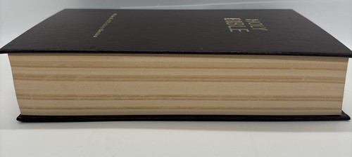 Holy Bible Evangelical Heritage Version 2019 Hardcover Perfect Condition - Picture 8 of 10