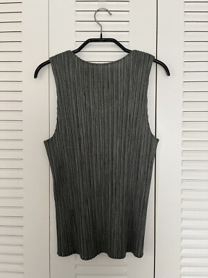 ISSEY MIYAKE Pleats Please Tank Top Dark Green Size 3 from JAPAN