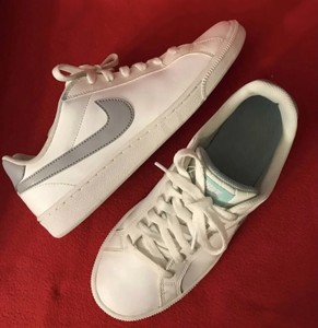 nike court majestic womens
