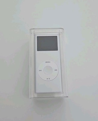 Apple iPod nano 2nd 2. Generation Silber 2GB NEU NEW A1199 