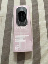 Conair The Knot Dr. Pro Brite Wet  Dry Hair Detangler Hair Brush Pink
