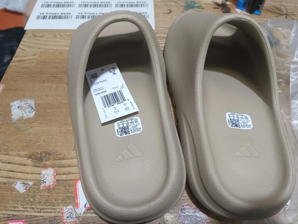 Adidas Yeezy слайды "чистый" - Изображение 4 из 4