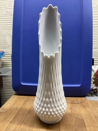 Vtg Westmoreland Milk Glass Swung Diamond Quilt Vase 15.5" Tall