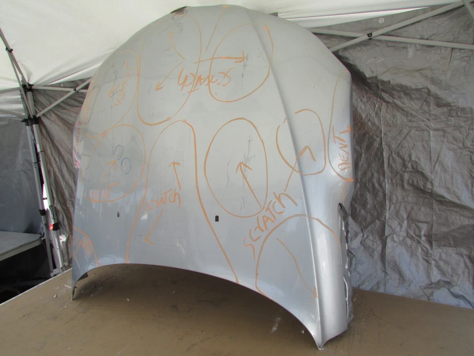 1996-1997-1998-1999-2001-2002 BMW Z3 E36 CAPÔ TAMPA FRONTAL PRATA FABRICANTE DE EQUIPAMENTO ORIGINAL - Imagem 3 de 4