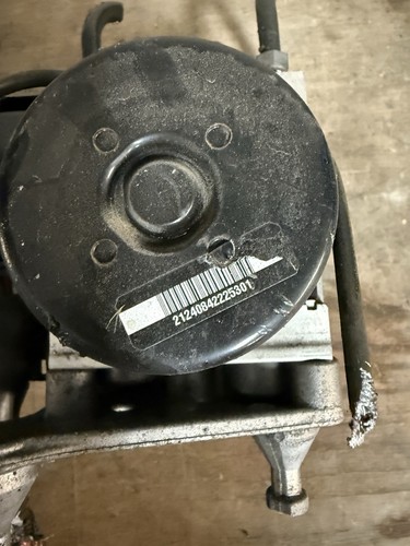 2008 MERCEDES C350 ABS ANTI LOCK BRAKE PUMP MODULE MODULATOR 2045454132 - Picture 9 of 12