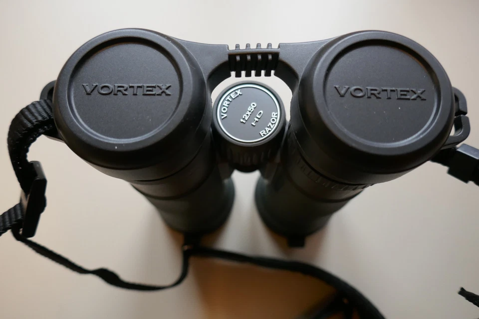 Vortex Razor HD 12x50 Fernglas der Spitzenklasse  UNBENUTZT + OVP  (UVP 1449,-) - Bild 2 von 2