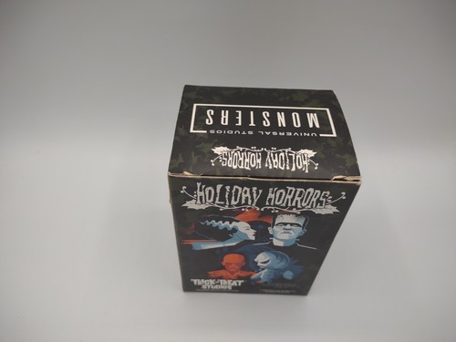Universal Studios Monsters Trick Or Treat Collectable Ornament The Invisible Man - Picture 3 of 4